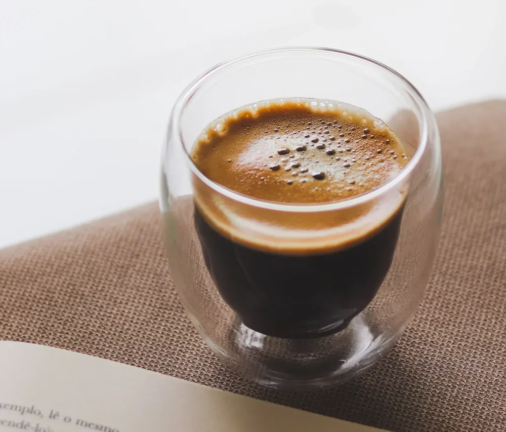 Qué significan los bares de presión de una cafetera espresso (y por qué 20 no es mejor que 15)
